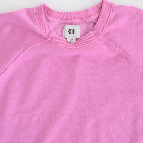 Urban Outfitters BDG Pink Crewneck Sweater  Barbiecore S - Picture 10 of 11